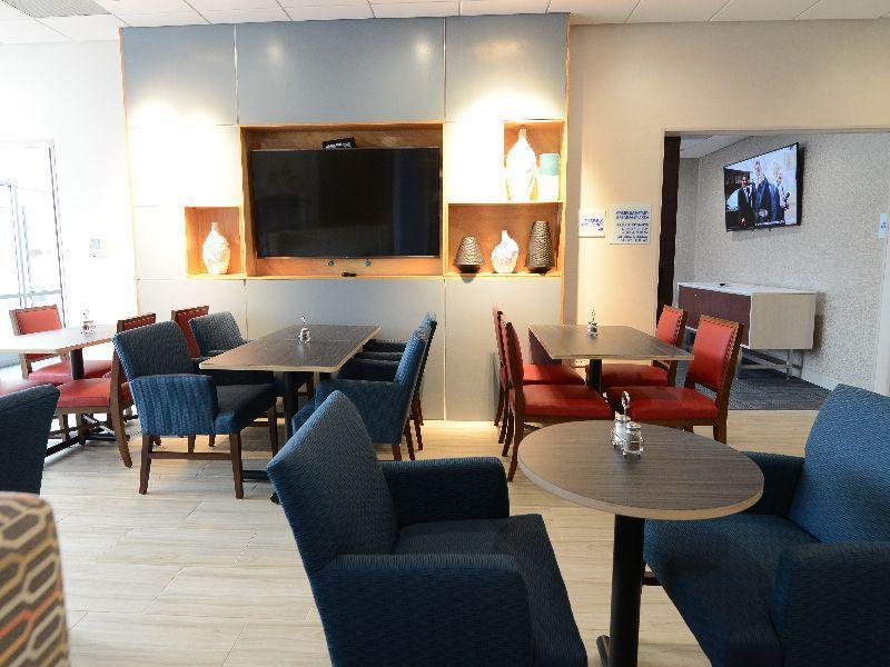 Holiday Inn Express & Suites Chicago North Shore - Niles By Ihg Bagian luar foto