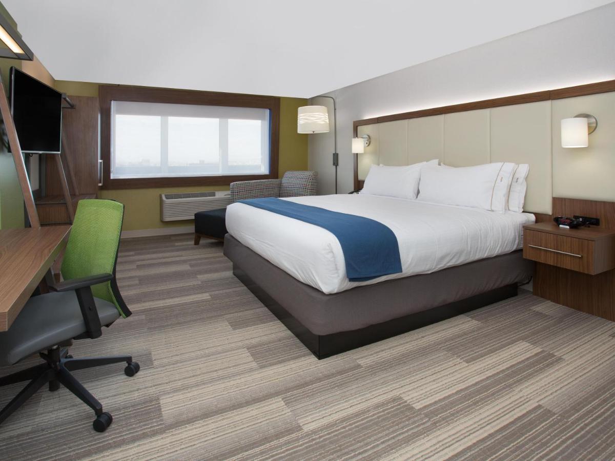 Holiday Inn Express & Suites Chicago North Shore - Niles By Ihg Bagian luar foto