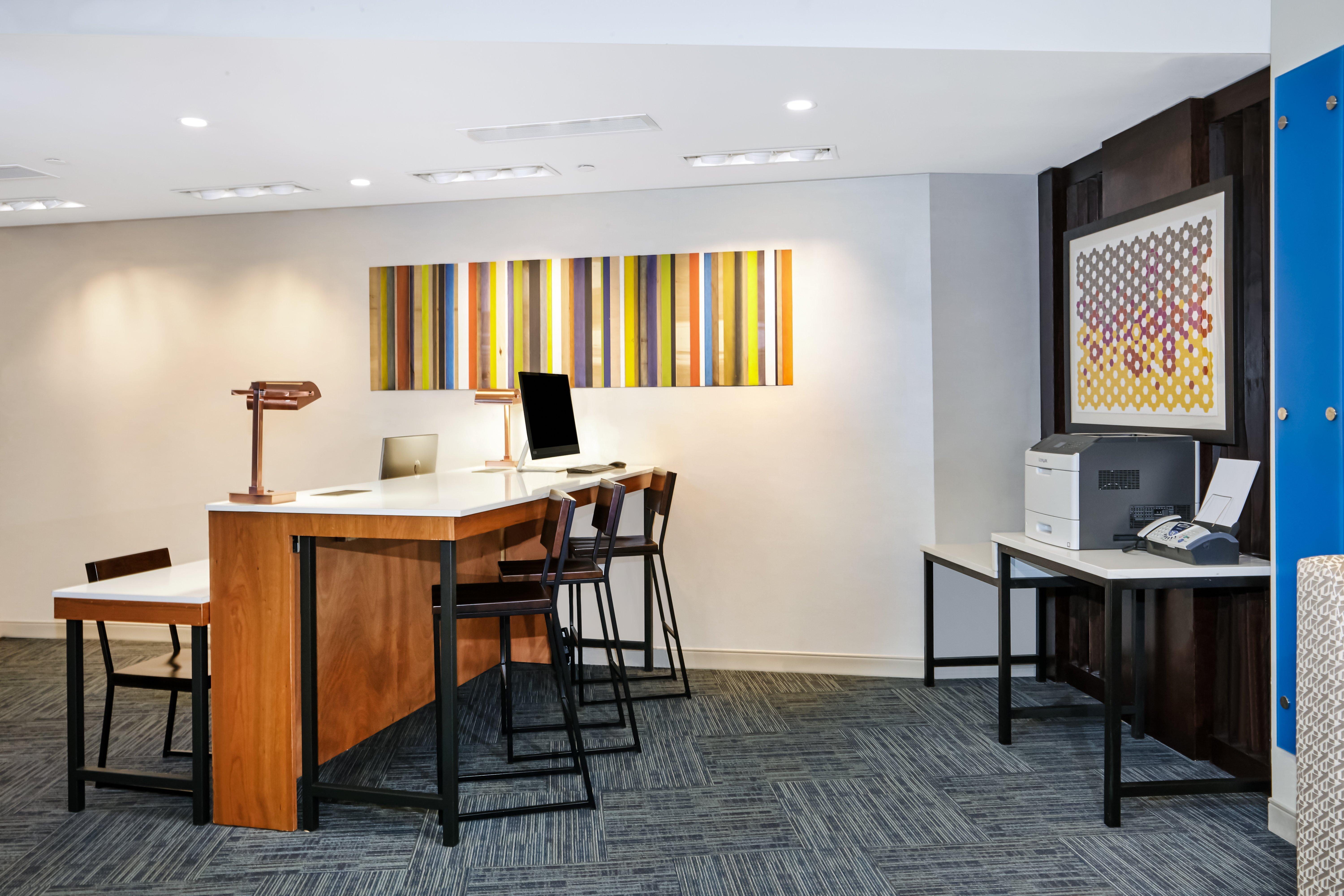 Holiday Inn Express & Suites Chicago North Shore - Niles By Ihg Bagian luar foto