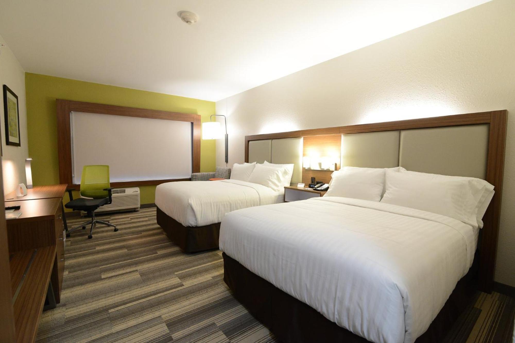 Holiday Inn Express & Suites Chicago North Shore - Niles By Ihg Bagian luar foto